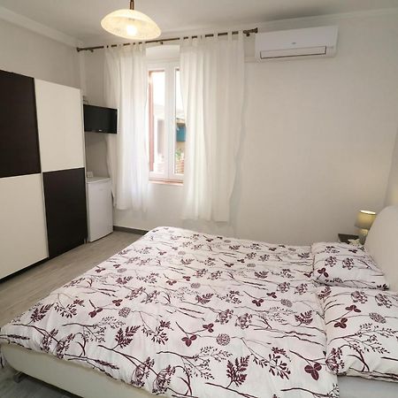Old Town Rooms And Apartment Porec Ngoại thất bức ảnh
