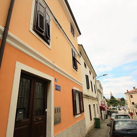 Old Town Rooms And Apartment Porec Ngoại thất bức ảnh