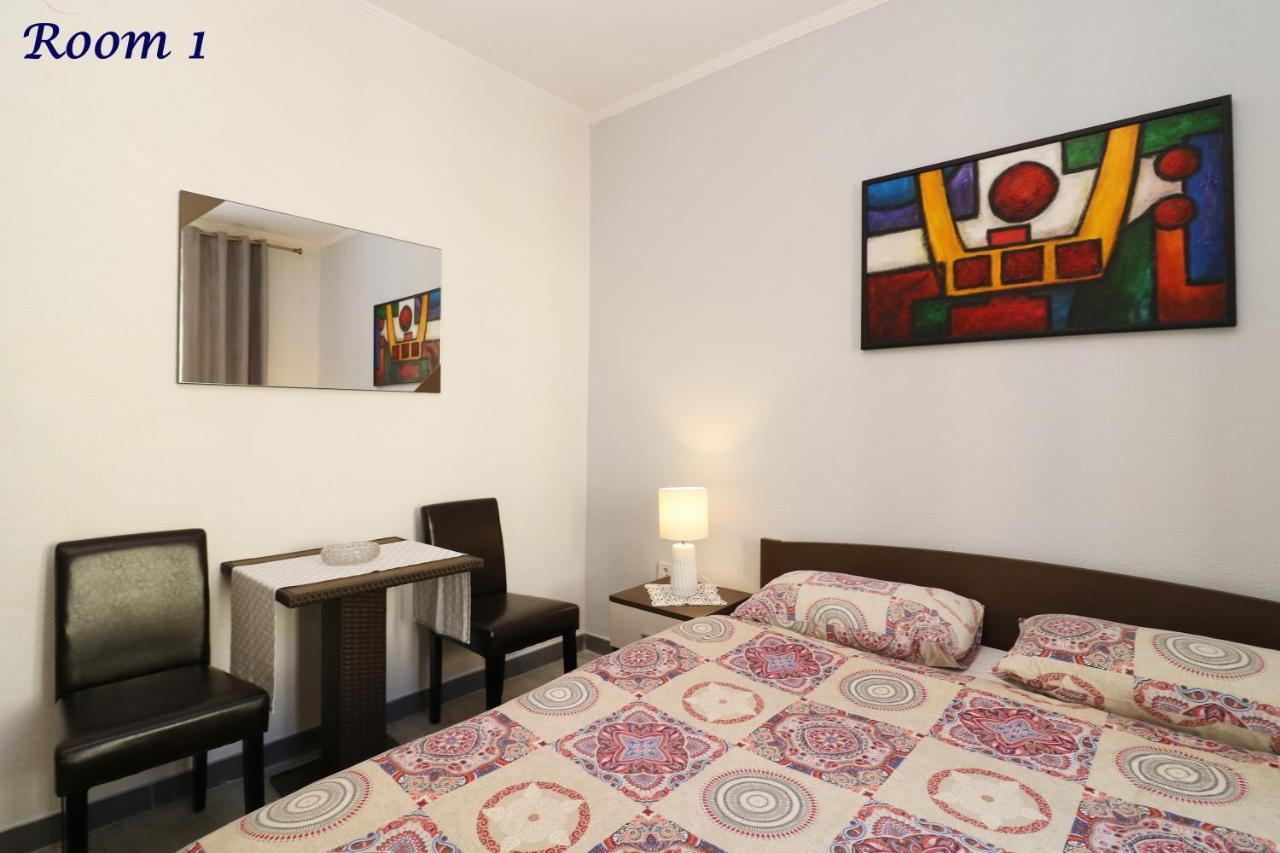 Old Town Rooms And Apartment Porec Ngoại thất bức ảnh