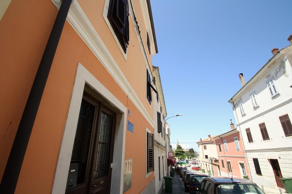 Old Town Rooms And Apartment Porec Ngoại thất bức ảnh